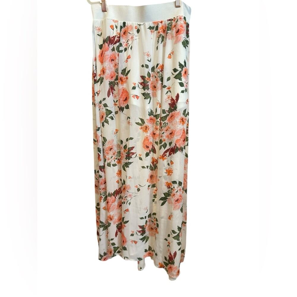 Torrid 00 Sheer overlay skirt with white boyshorts